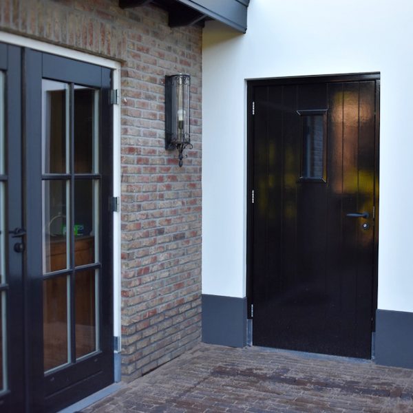 Houten_Deur_Laten_Maken_Zwart