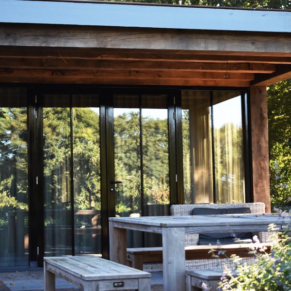 Houten_Kozijnen_Zwart_Op_Maat