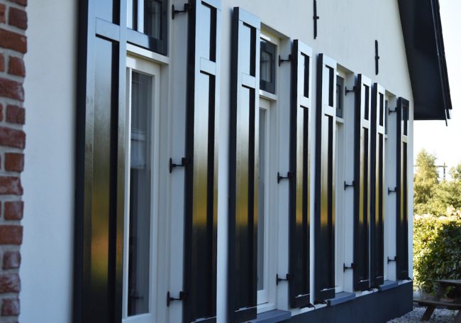 Raamluiken_Kozijnen_Raamkozijnen_Hout